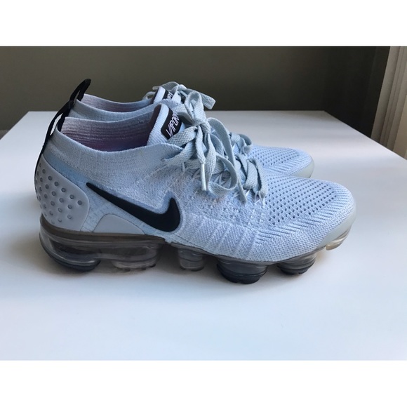 Nike Wmns Air VaporMax Flyknit 2 “Aluminum” Size: US 7 EUR 38 - Picture 3 of 16